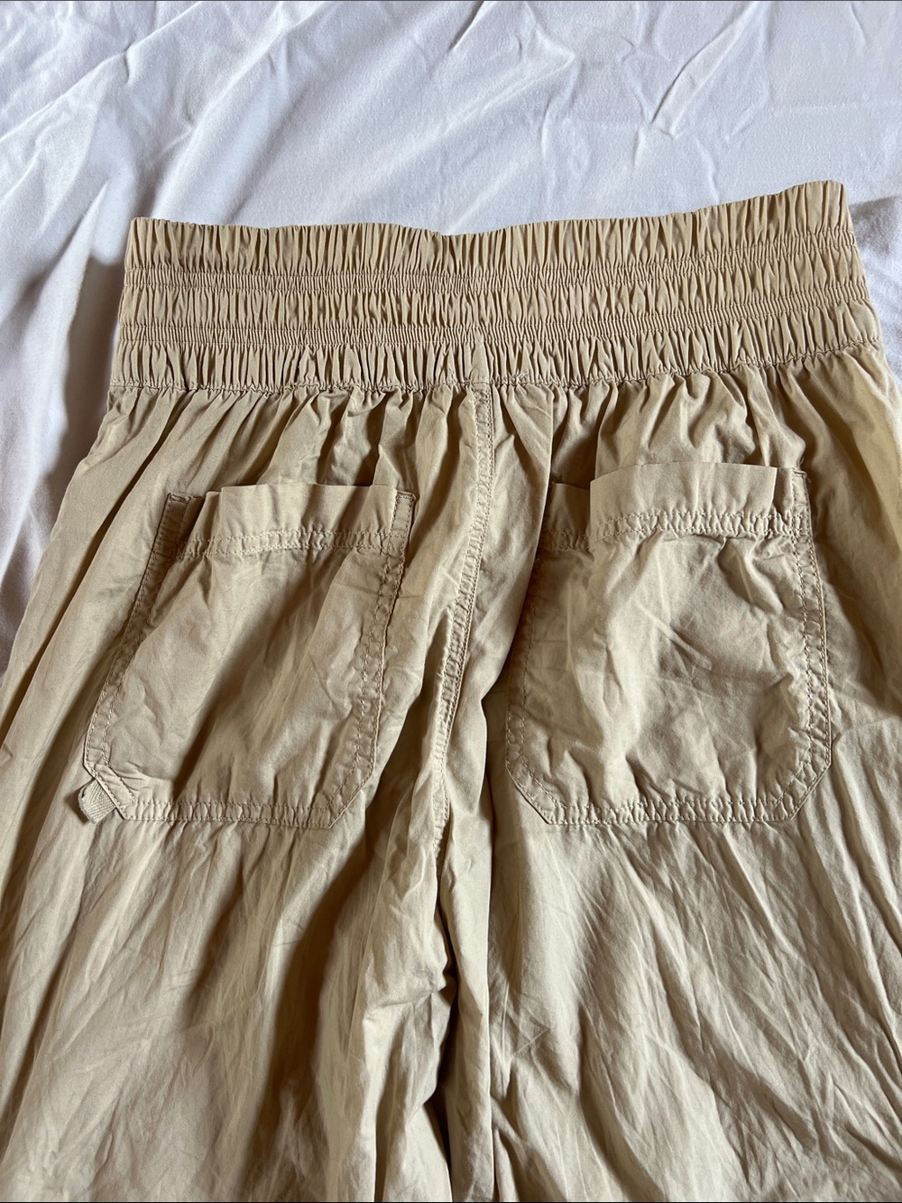 aerie Women's Cargo Pants in Khaki - Picture 10 of 10